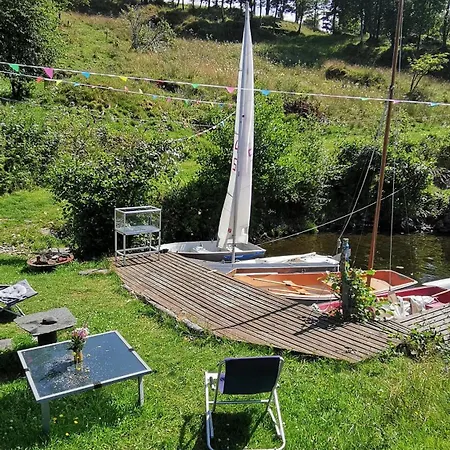 Σπίτι διακοπών Alone In The Woods With Your Own River Nearby *