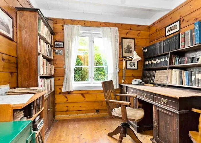Alone In The Woods With Your Own River Nearby Casa de Férias *