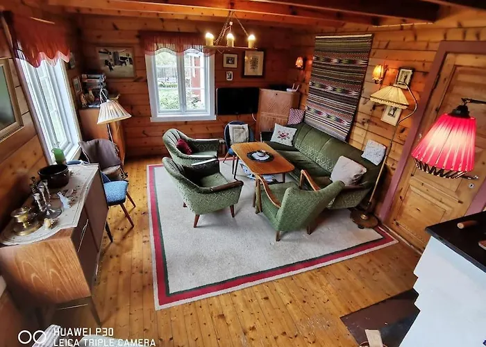 Alone In The Woods With Your Own River Nearby Сasa de vacaciones *